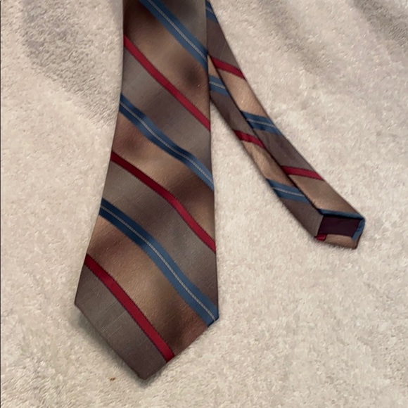 Buckingham Men’s Striped Dress Tie - Picture 1 of 3